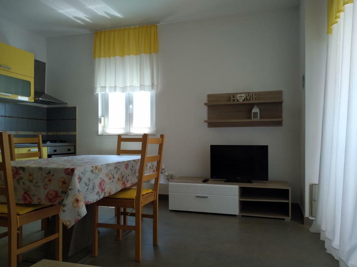 Apartments Palit Раб Экстерьер фото