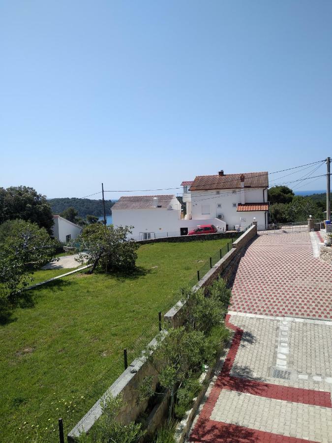 Apartments Palit Раб Экстерьер фото