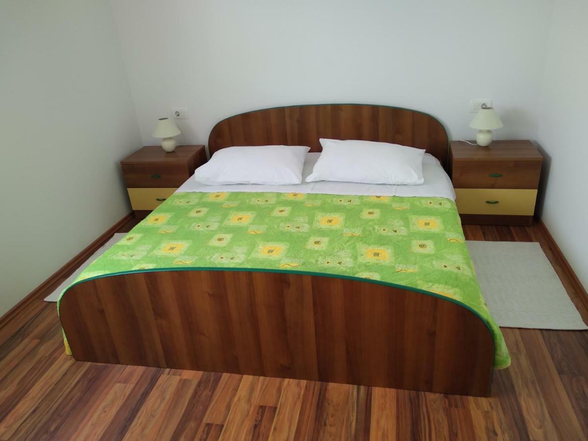 Apartments Palit Раб Экстерьер фото